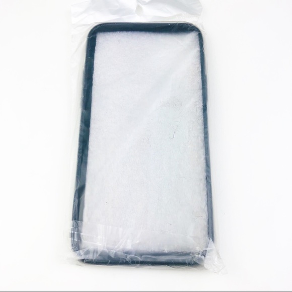 V Apple iPhone Case 11 Pro Leopard Print - Picture 3 of 3